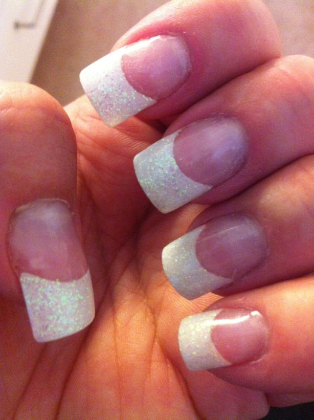 Vitt glitter naglar